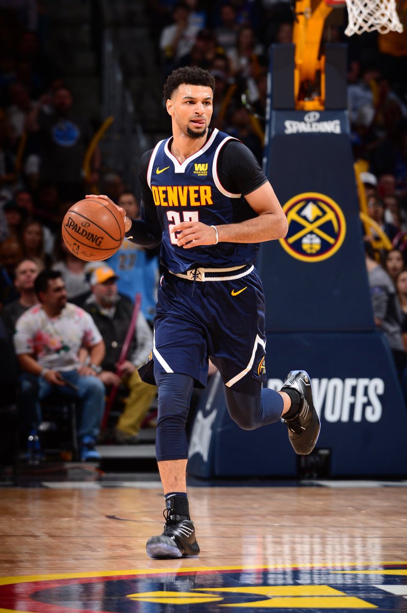 乐鱼-TES不断突破！，穆雷连续十二场比赛得分超过出色防守热度持续攀升-乐鱼