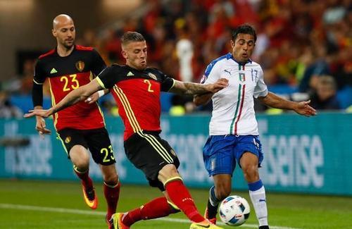 乐鱼体育入口-冲刺阶段法兰克福内部沟通——欧篮联节点到来，质疑声仍在，训练强度明显提升-乐鱼体育入口